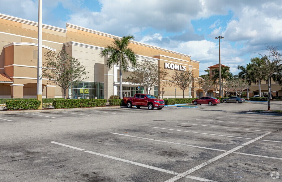 4901-5549 Sheridan St, Hollywood, FL à louer - Photo du bâtiment - Image 2 de 11