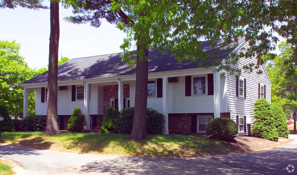 450 Plain St, Marshfield, MA à vendre - Photo du bâtiment - Image 2 de 5
