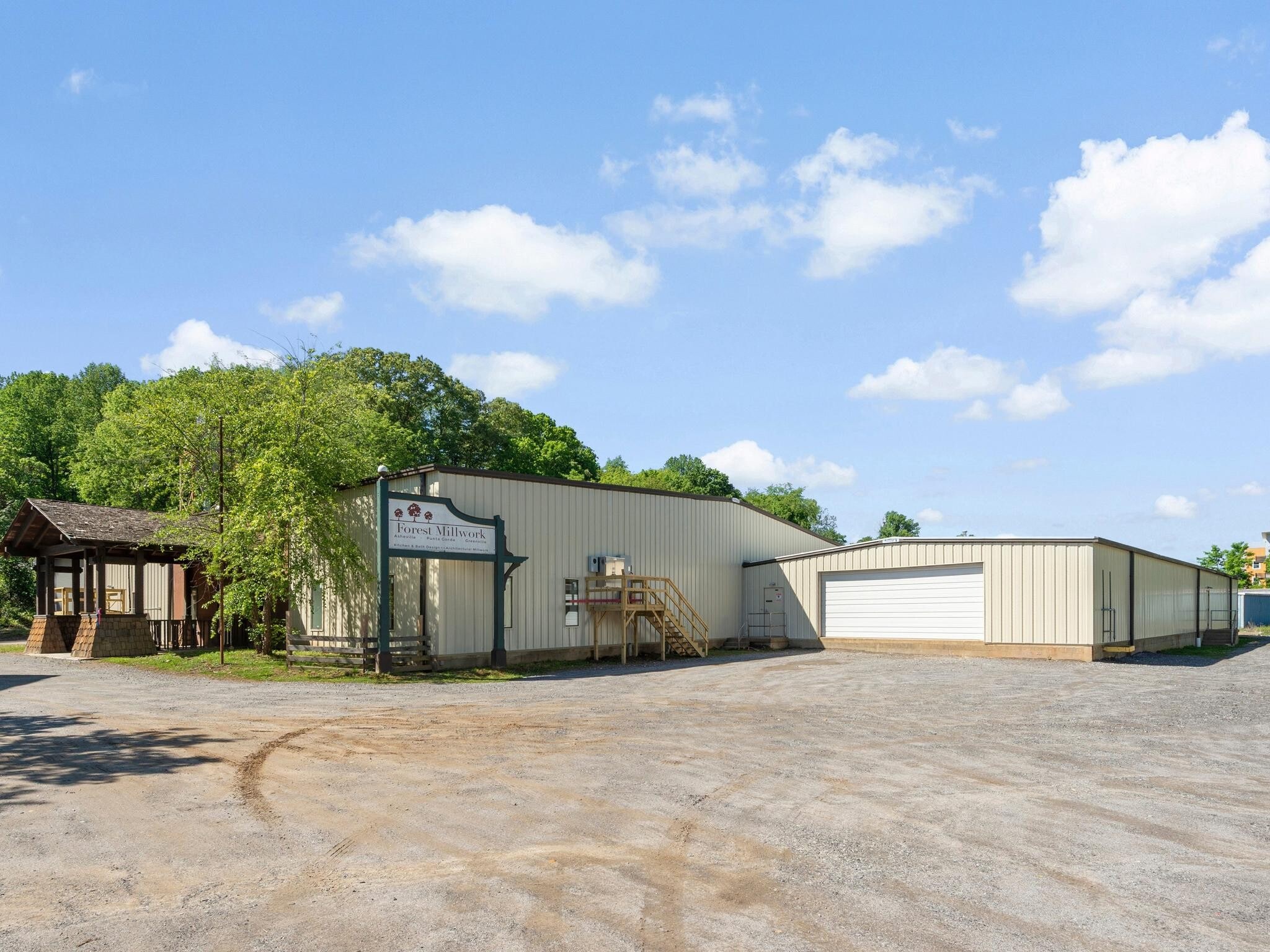 93 Thompson St, Asheville, NC for lease Primary Photo- Image 1 of 31