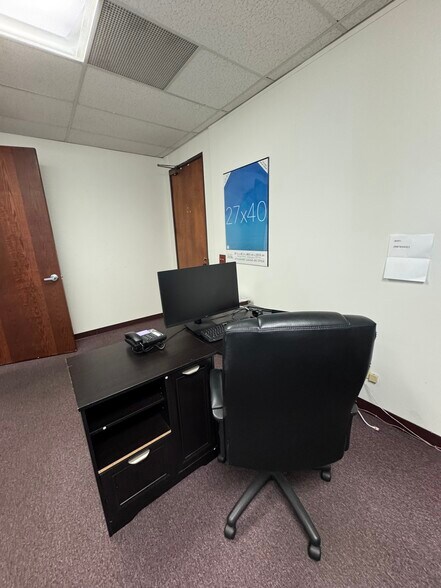 8141 E 2nd St, Downey, CA à louer - Autre - Image 3 de 6