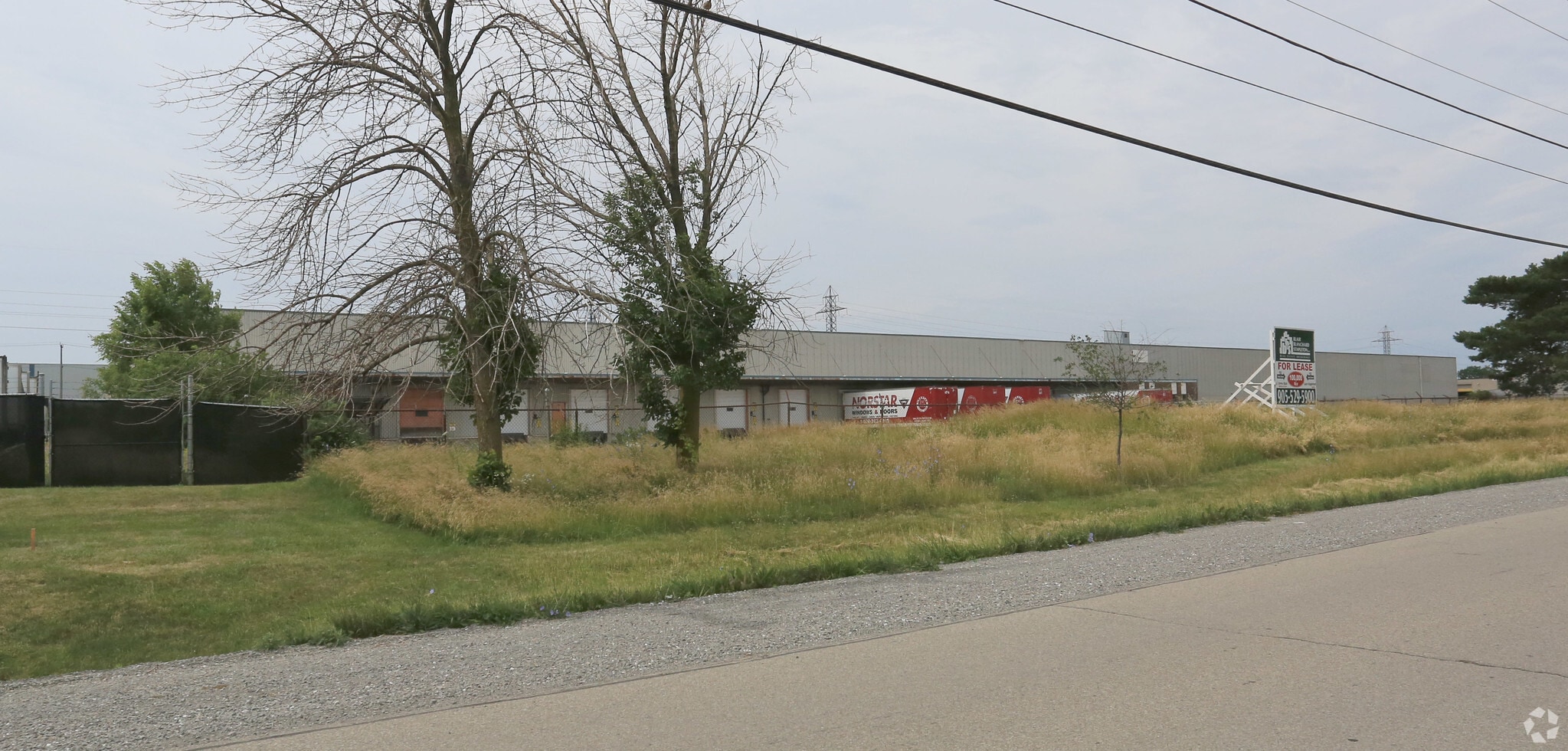444 Seaman St, Hamilton, ON for sale Primary Photo- Image 1 of 1