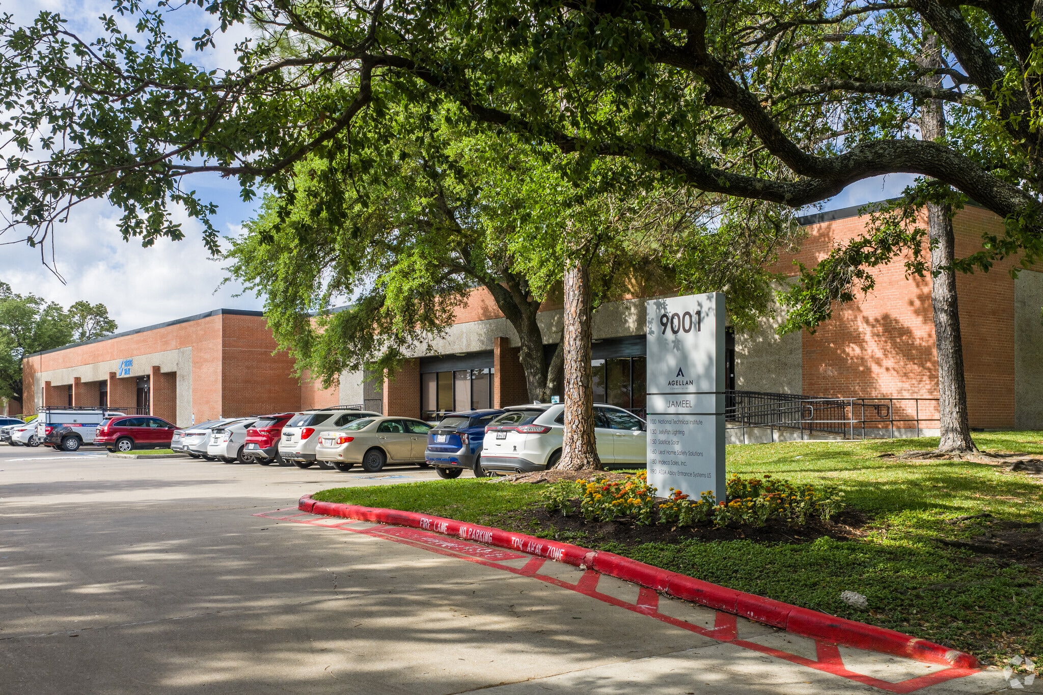 9001 Jameel Rd, Houston, TX à louer Photo principale- Image 1 de 11