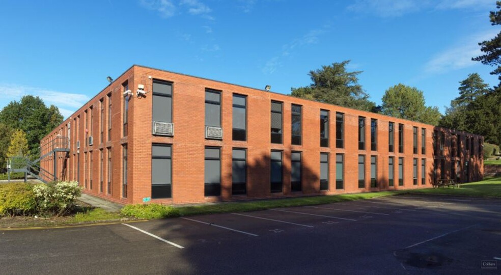 Alderley Rd, Wilmslow for lease - Building Photo - Image 1 of 2