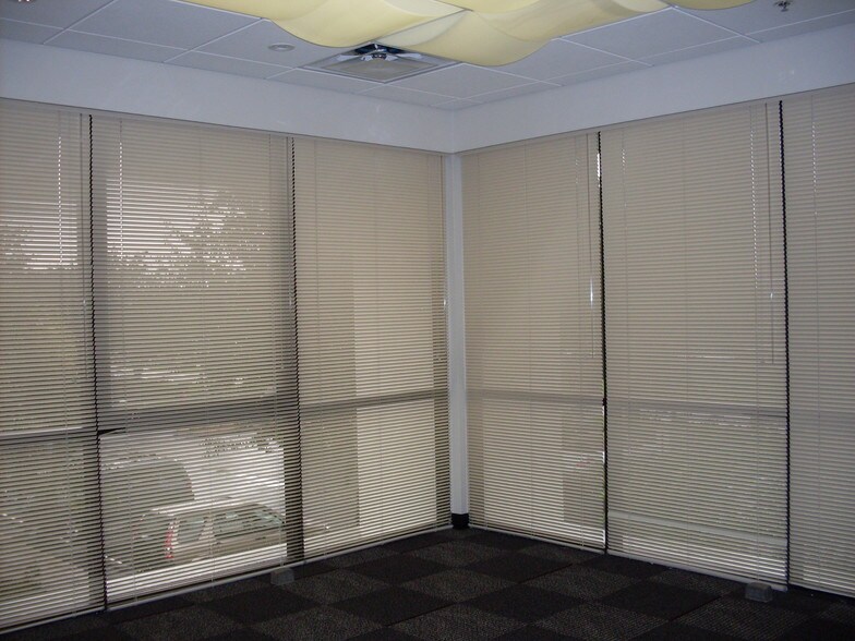 1300 Old Congress Ave, West Palm Beach, FL à louer - Photo intérieure - Image 3 de 25