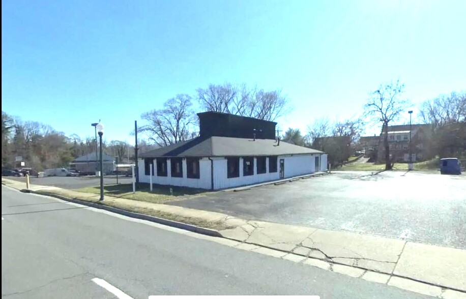 22 W 14th St, Front Royal, VA for lease - Building Photo - Image 1 of 1