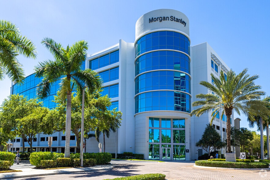 4855 Technology Way, Boca Raton, FL for lease - Primary Photo - Image 1 of 6