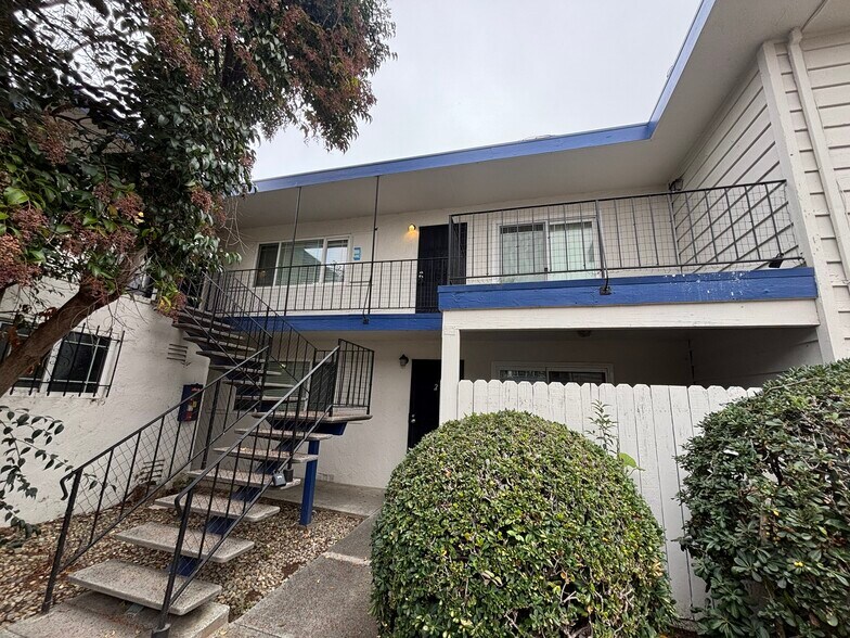 3691 Cape Cod Ct, San Jose, CA à vendre - Photo du bâtiment - Image 3 de 13