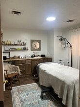 200 High Point Dr, Johnson City, TN for lease Interior Photo- Image 2 of 4