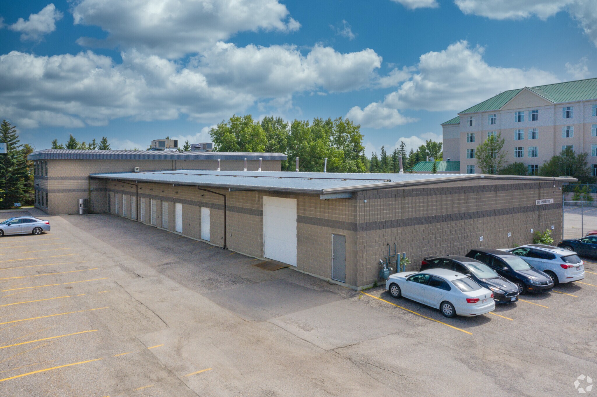 2415 Pegasus Rd NE, Calgary, AB for sale Building Photo- Image 1 of 1