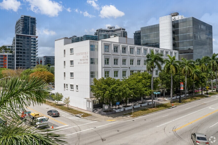 3000 Biscayne Blvd, Miami, FL à louer - Photo du bâtiment - Image 2 de 18