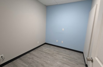 17985 Biscayne Blvd, Miami, FL à louer Photo intérieure- Image 1 de 6