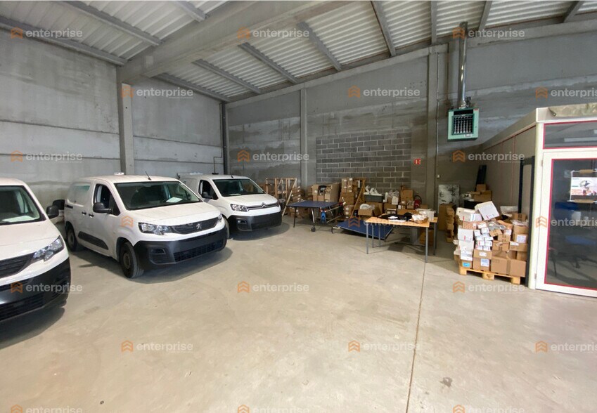 Industrial in Seclin for lease - Interior Photo - Image 3 of 4