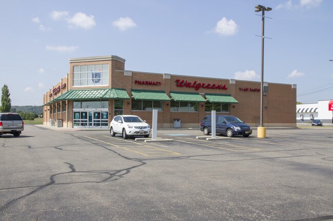 Plus de détails pour 1425 N 21st St, Newark, OH - Commerce de détail à vendre