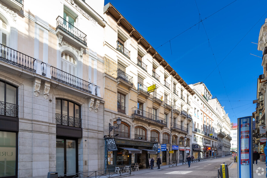 Multi-résidentiel dans Madrid, MAD à vendre - Photo du bâtiment - Image 1 de 1