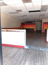 1960 N Sequoia Ave, Simi Valley, CA for lease Interior Photo- Image 2 of 4