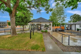 Plus de détails pour 801 Main St, Fort Morgan, CO - Commerce de détail à vendre