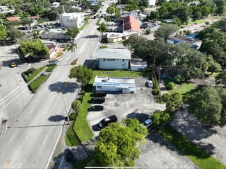 Plus de détails pour 13255 W Dixie Hwy, North Miami, FL - Commerce de détail à vendre