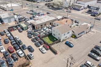 5651-5661 Merrick Rd, Massapequa, NY - Aérien  Vue de la carte - Image1