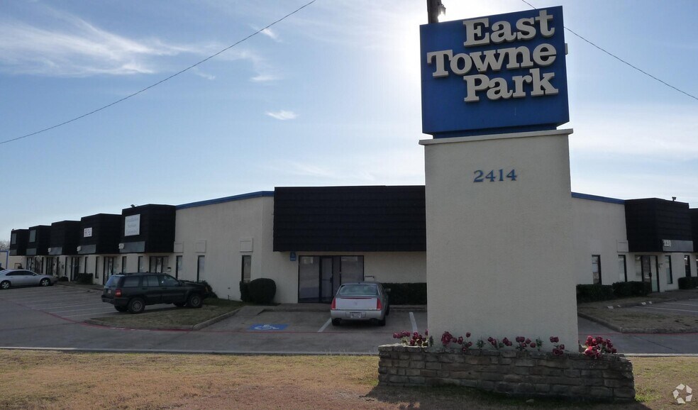 2414 E Highway 80, Mesquite, TX à louer - Photo du bâtiment - Image 1 de 8
