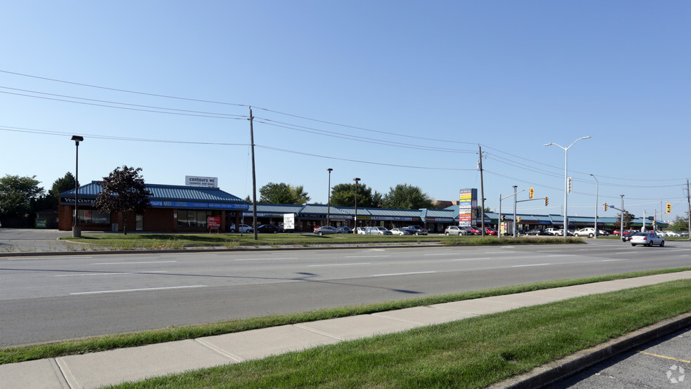 100 4th Ave, St Catharines, ON à louer - Photo du bâtiment - Image 3 de 13