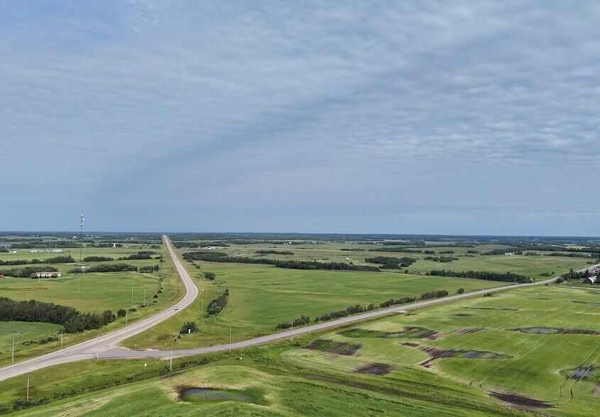 MERIDIAN 4 RANGE 22 TOWNSHIP 49 4;22;49;28;NE, Leduc County, AB à vendre - Photo principale - Image 2 de 6