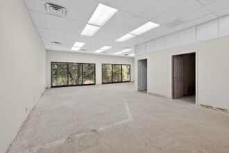2820 E Flamingo Rd, Las Vegas, NV à louer Photo intérieure- Image 1 de 4