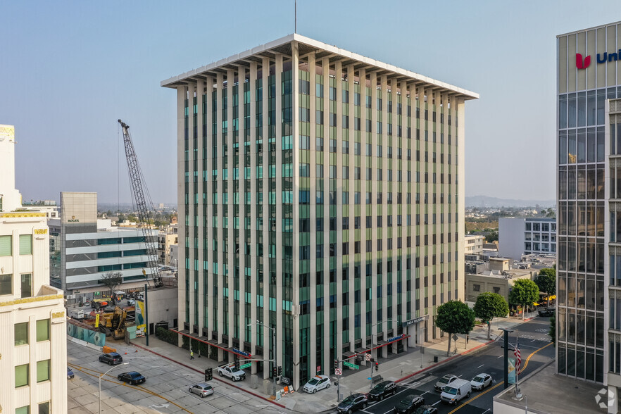 9454 Wilshire Blvd, Beverly Hills, CA for lease - Primary Photo - Image 1 of 7