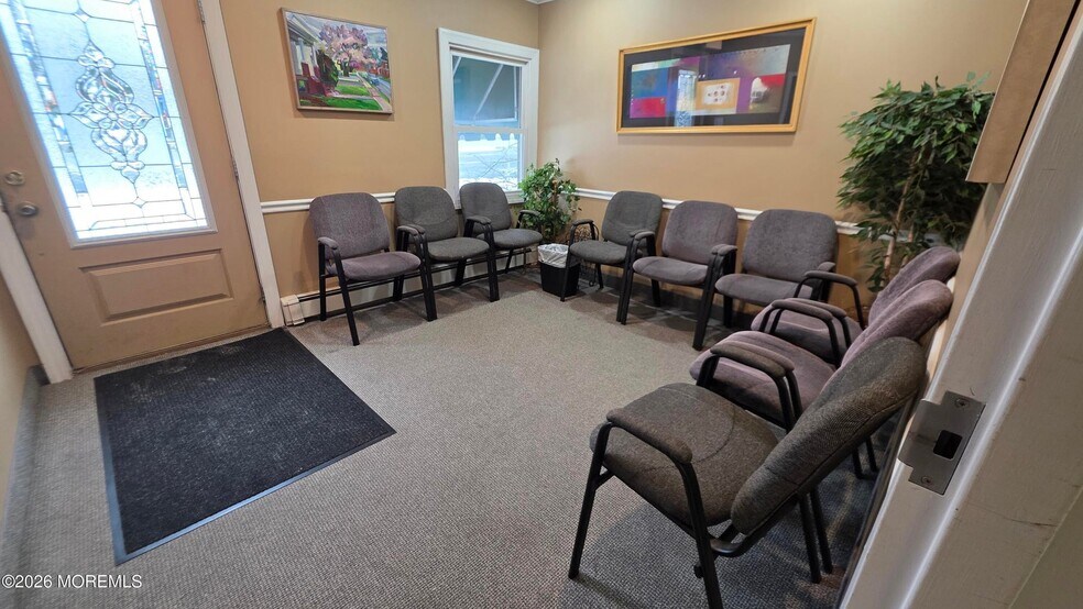 1076 Rt-18, East Brunswick, NJ for sale - Lobby - Image 3 of 18
