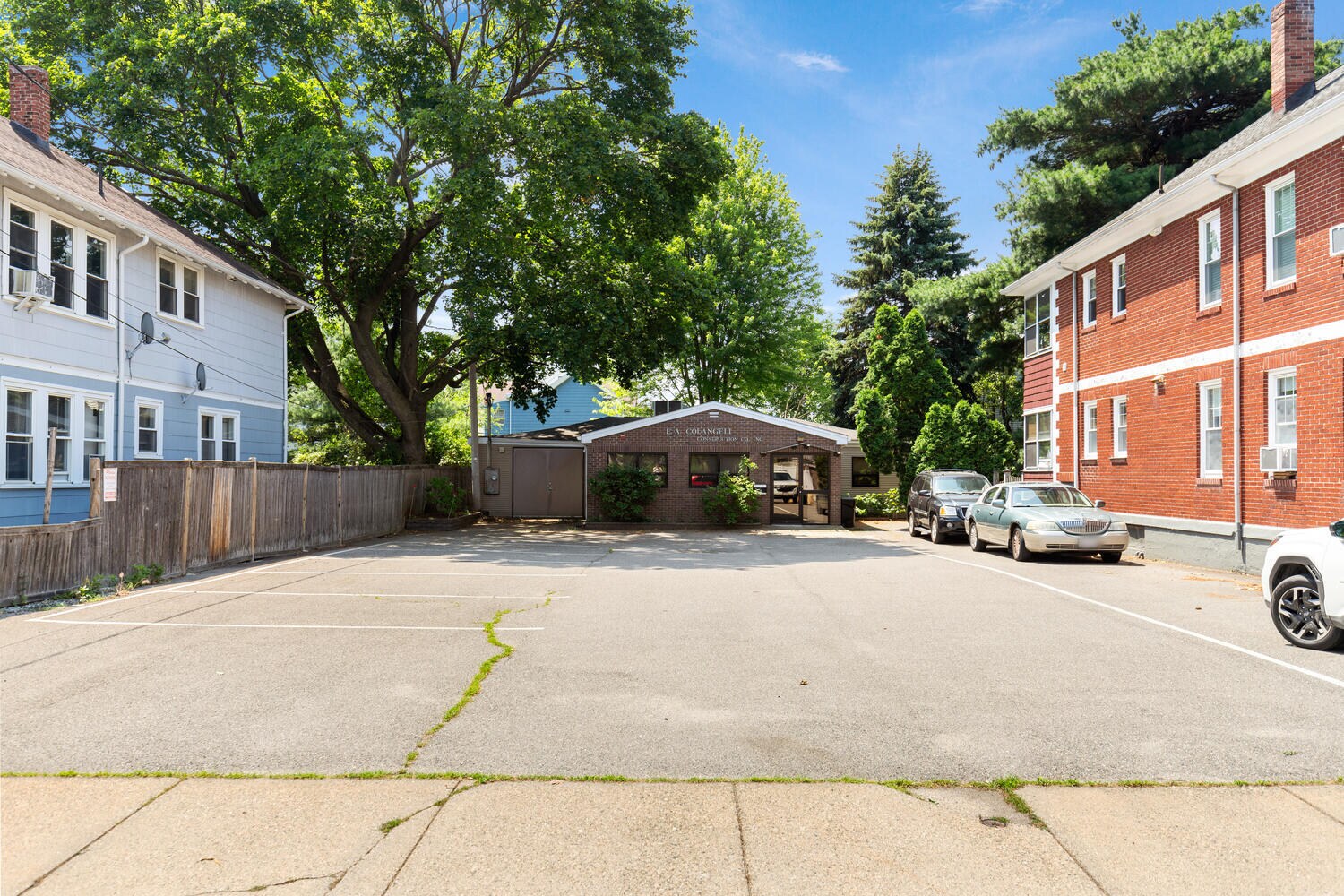 30 Thacher St, Malden, MA à vendre Photo principale- Image 1 de 23