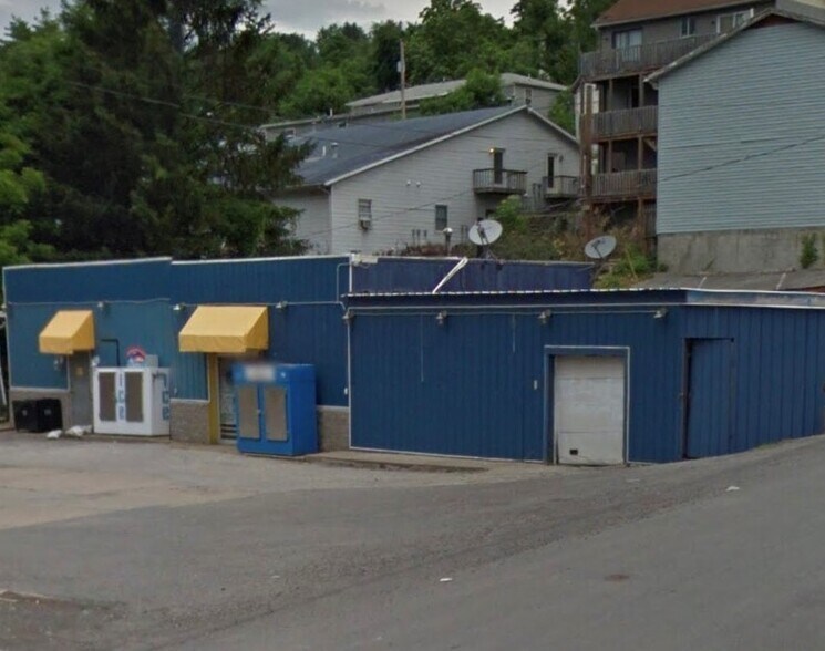 400 Beechurst Ave, Morgantown, WV à louer - Photo du bâtiment - Image 1 de 4
