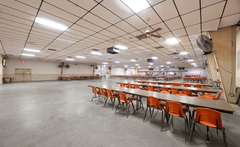 2137 N US Highway 77, Robstown, TX à vendre - Photo intérieure - Image 2 de 8