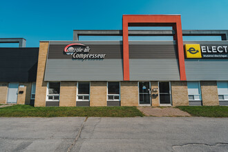 650-840 Boul Du Curé-Boivin, Boisbriand, QC for lease Building Photo- Image 2 of 3