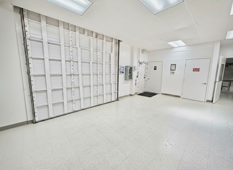 797 San Antonio Rd, Palo Alto, CA à louer - Photo principale - Image 1 de 14