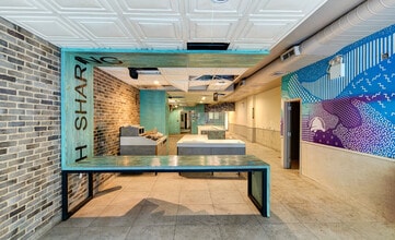 246 E 23rd St, New York, NY for lease Interior Photo- Image 2 of 4