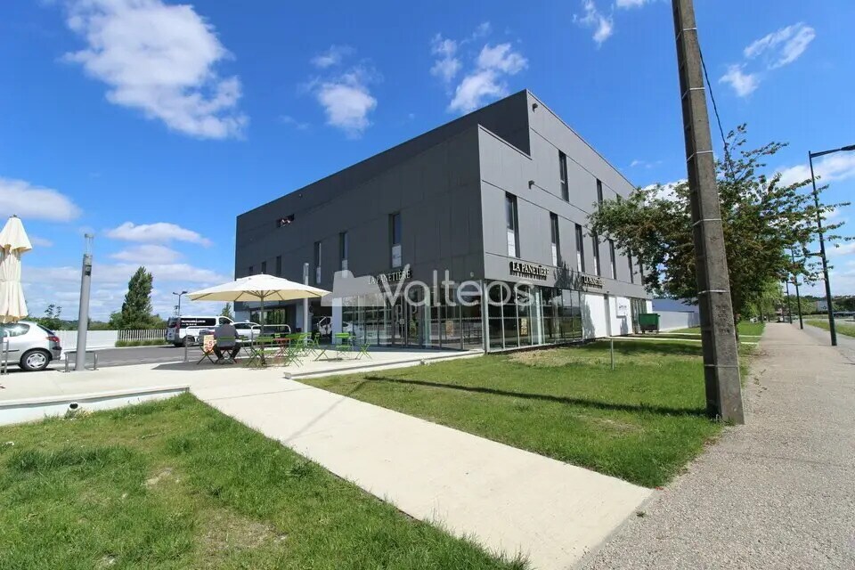 83 Chemin De Ribaute, Toulouse for lease Primary Photo- Image 1 of 13