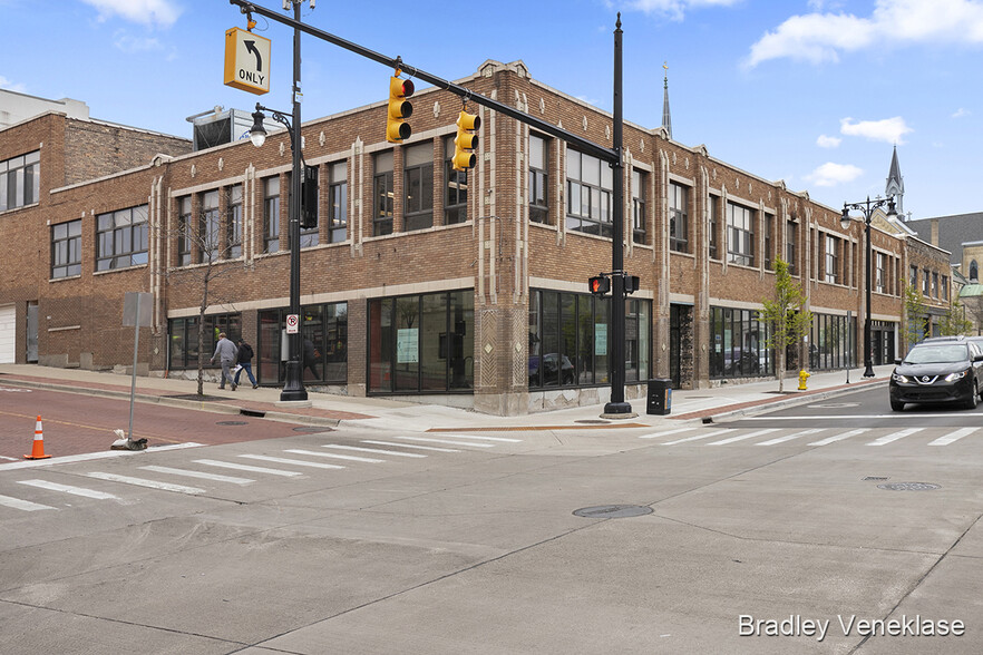 200 S Division Ave, Grand Rapids, MI for sale - Building Photo - Image 1 of 1