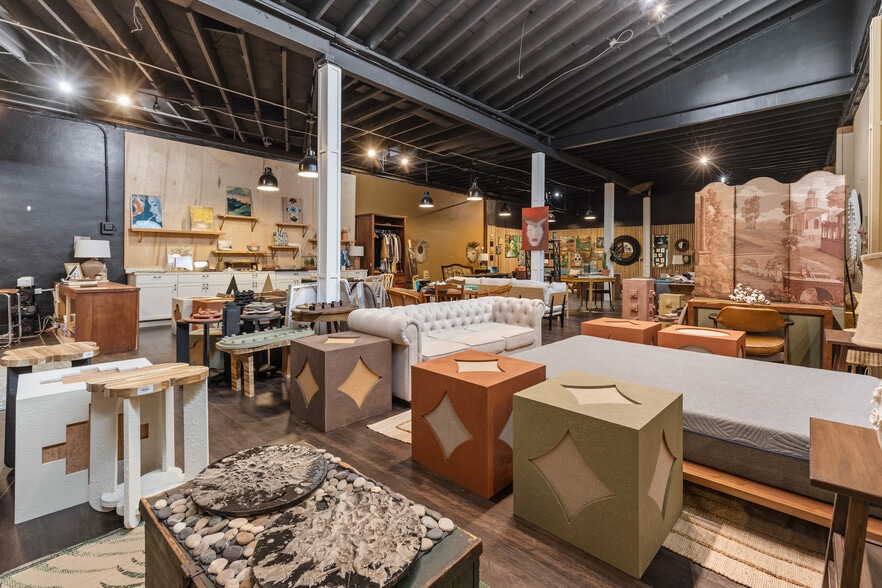 21616 Grand River ave, Detroit, MI for sale - Building Photo - Image 2 of 25