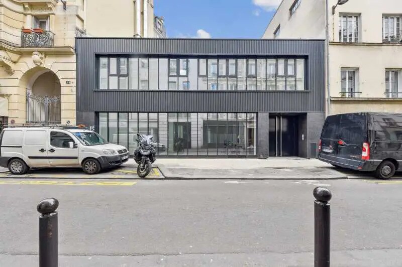 44 Rue Des Vinaigriers, Paris à vendre - Photo du bâtiment - Image 1 de 18
