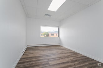 340-390 Saskatoon St, London, ON for lease Interior Photo- Image 1 of 8