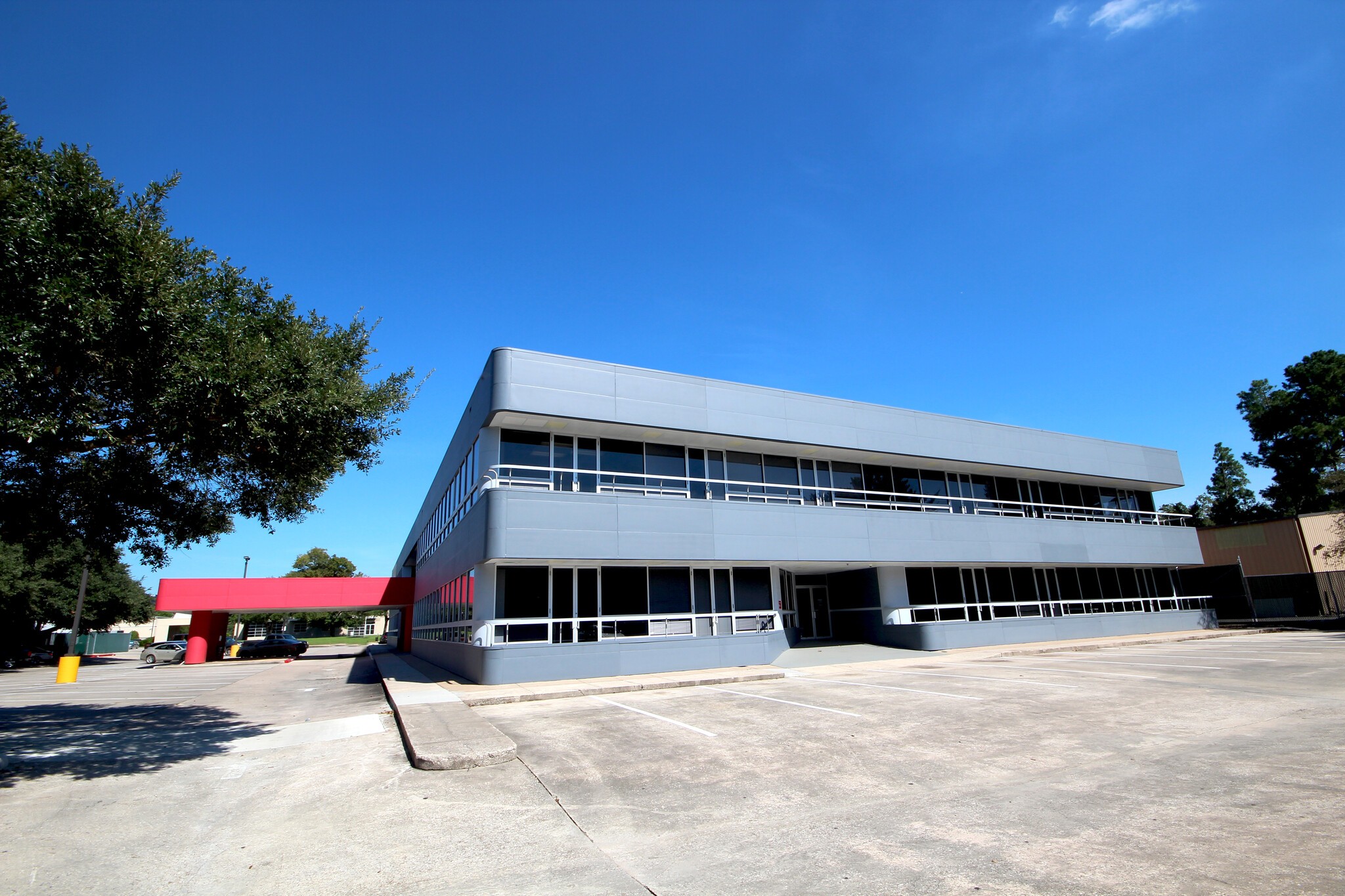 16903 Red Oak Dr, Houston, TX for lease Building Photo- Image 1 of 10