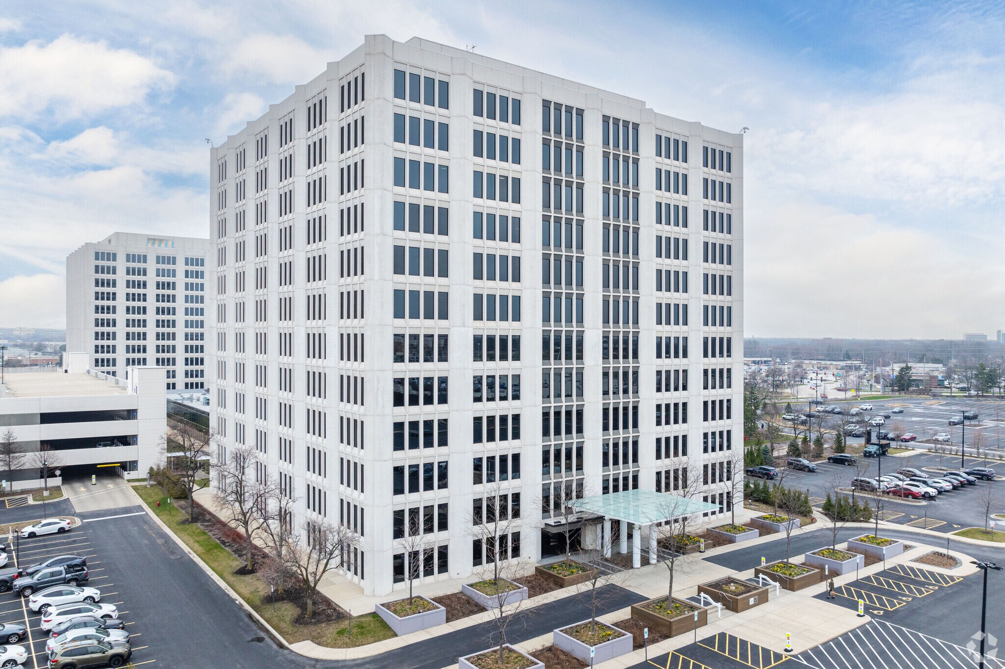 1701 Golf Rd, Rolling Meadows, IL à louer Photo principale- Image 1 de 39