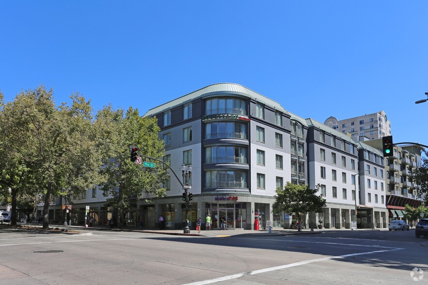 988 Broadway, Oakland, CA for lease - Building Photo - Image 3 of 8