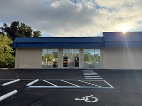 7400 US Highway 19, New Port Richey, FL for lease Building Photo- Image 2 of 29