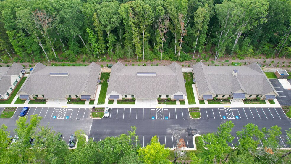 12872 Patterson Ave, Richmond, VA à vendre - Photo du bâtiment - Image 2 de 31