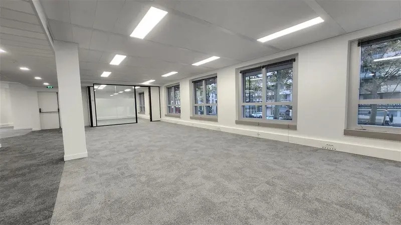 Bureau dans Boulogne-Billancourt à louer - Photo intérieure - Image 3 de 7