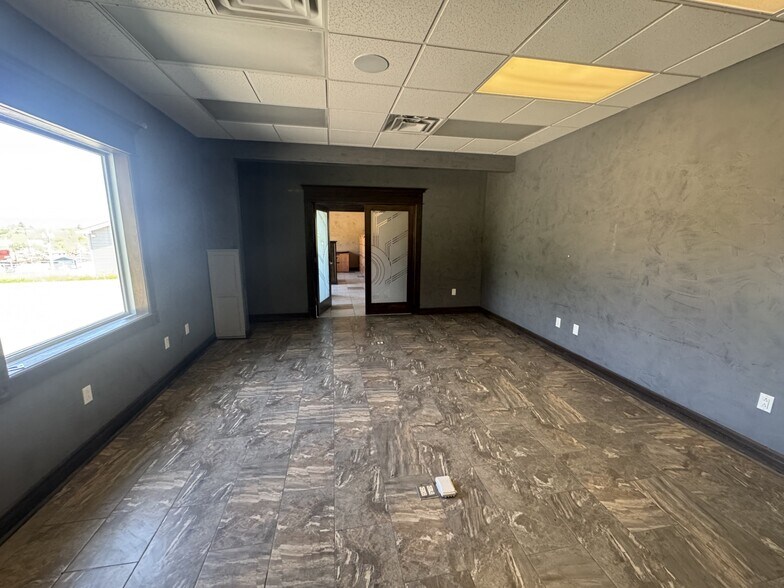 7 Oakwood Dr, Scranton, PA à vendre - Photo du bâtiment - Image 3 de 19