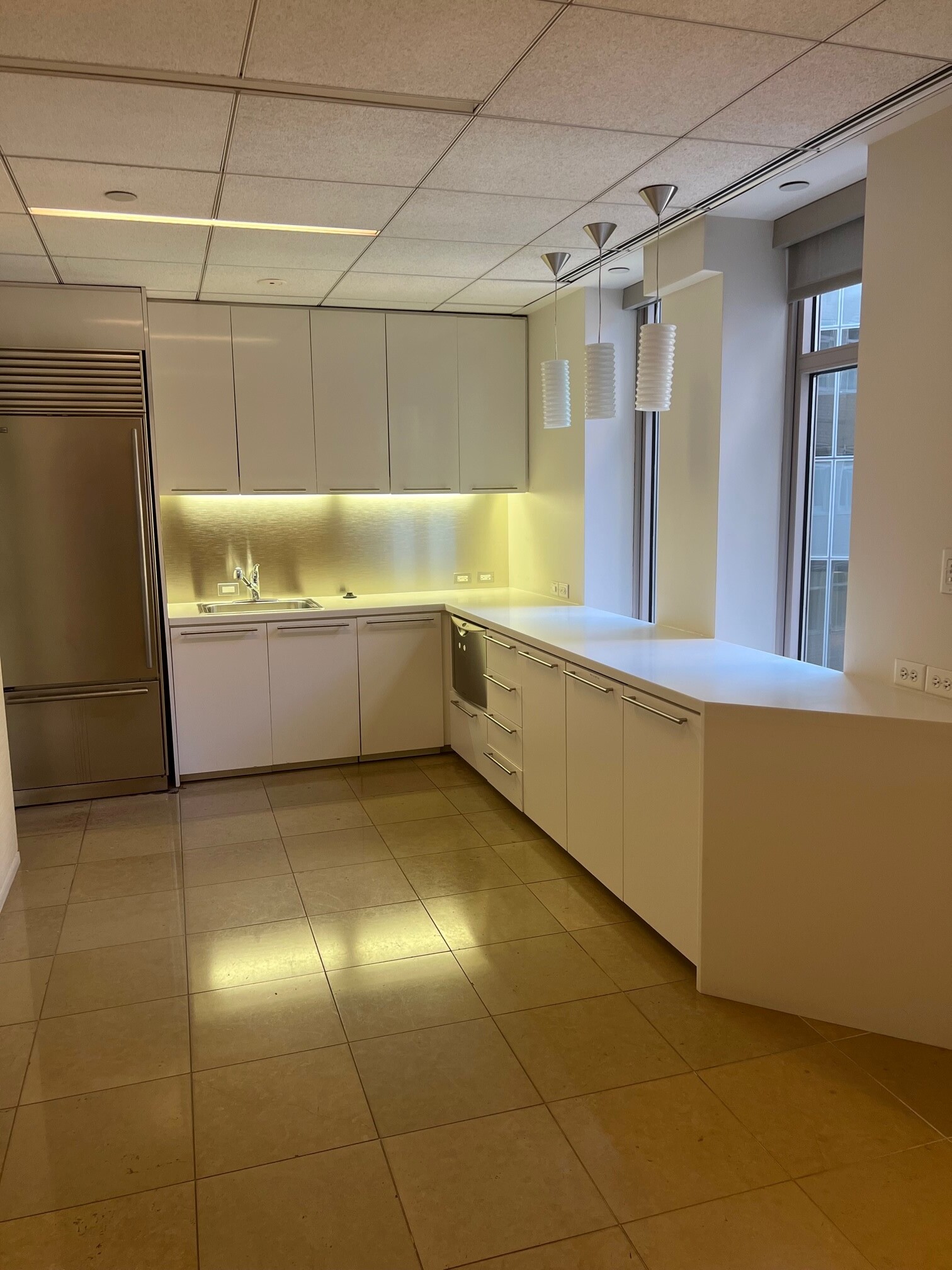 800 Connecticut Ave NW, Washington, DC for lease Interior Photo- Image 1 of 8