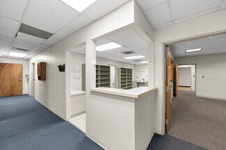 Plus de détails pour 13414 Medical Complex Dr, Tomball, TX - Bureau à vendre
