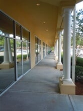 70 Pennington Dr, Bluffton, SC for lease Interior Photo- Image 2 of 4