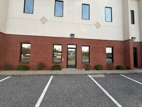 965 Hartman Run Rd, Morgantown, WV for lease Building Photo- Image 1 of 7